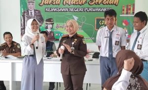 Jaksa Masuk Sekolah, Cara Kejari Purwakarta Cegah Tindakan Melanggar Hukum Sejak Dini