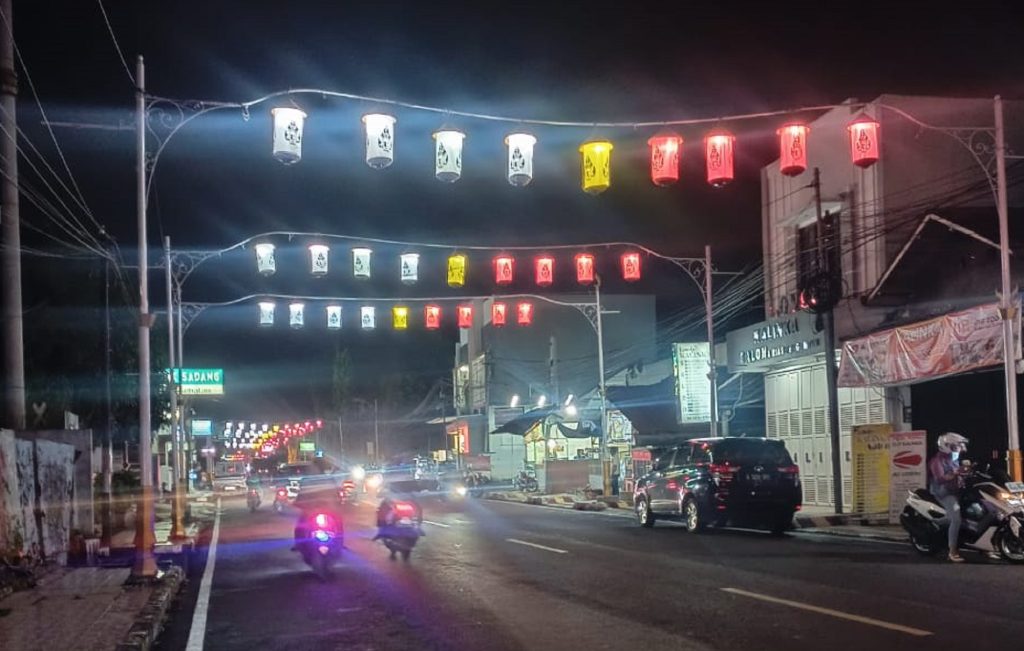 Tingkatkan Keindahan dan Estetika Kota, Disperkim Purwakarta Pasang Ini
