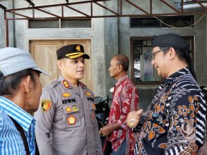 Pastikan Paskah 2023 Berlangsung Aman, Kapolres Purwakarta Kunjungi Gereja