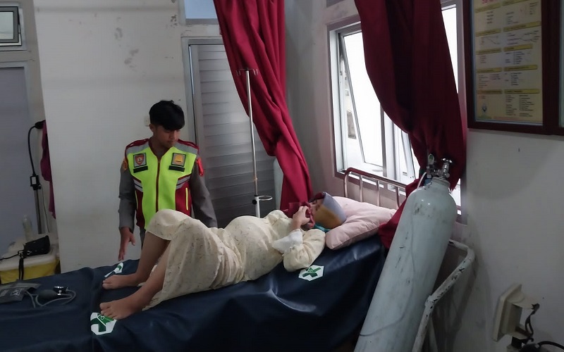 Heroik, Inilah Kisah Seorang Ibu Hendak Melahirkan Ditolong Personel Polres Cianjur