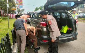 Polres Purwakarta Siap Bantu Pemudik yang Kesusahan di Jalan