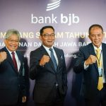 RUPST bank bjb Tahun Buku 2022 yang dihadiri oleh Dewan Komisaris, Dewan Direksi dan Gubernur Jawa Barat Ridwan Kamil
