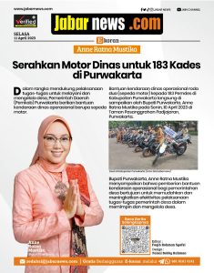 Anne Ratna Mustika Serahkan Motor Dinas untuk 183 Kades Purwakarta