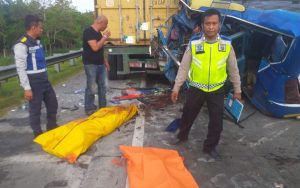 Ini Identitas Korban Kecelakaan Maut di Jalan Tol Serdang Bedagai