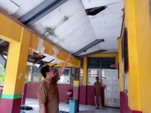 Bangunan SDN Karangpawitan 3 Karawang Rusak Parah, Begini Kondisinya
