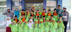 Begini Cara Polisi di Purwakarta Tanam Kecintaan Anak Terhadap Polri