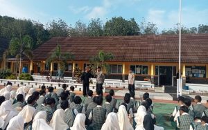 Operasi Bina Kusuma Lodaya 2023 di Purwakarta, Polsek Cibatu Gelar Sosialisasi di Sekolah
