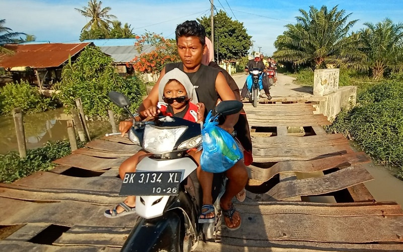 Jembatan Rusak di Serdang Bedagai