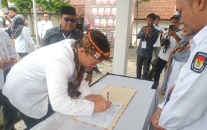 PKS Bawa 50 Nama Bacaleg ke KPU Purwakarta