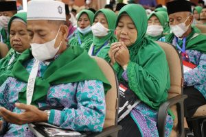 Para calon jemaah haji siap diberangkatkan ke tanah suci Makkah