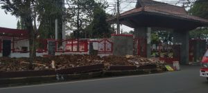 Percantik Jantung Kota, PUTR  Cianjur Kebut Bangun Taman dan Trotoar