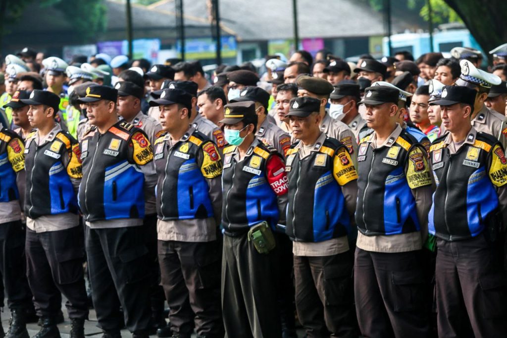 1.600 Polisi RW akan Jaga Keamanan dan Ketertiban Kota Bandung