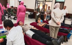 Donor Darah Warnai Peringatan HUT Bhayangkara ke-77 di Purwakarta