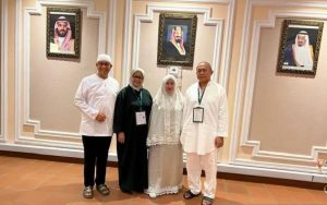 Puan Maharani dan Anies Baswedan Tak Sengaja Bertemu Usai Lempar Jumrah