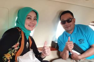 Atalia Praratya bersama suaminya Ridwan Kamil