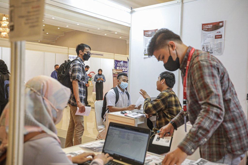 Ribuan Lowongan Kerja Hadir di Job Fair Disnaker 2023