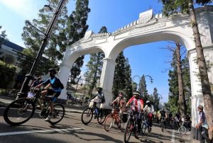 Horee! Mulai 4 Juni 2023 CFD Dago Dibuka Kembali