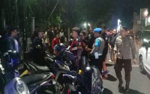 Cegah Geng Motor dan Tawuran, Polres Purwakarta Bubarkan Tongkrongan Remaja