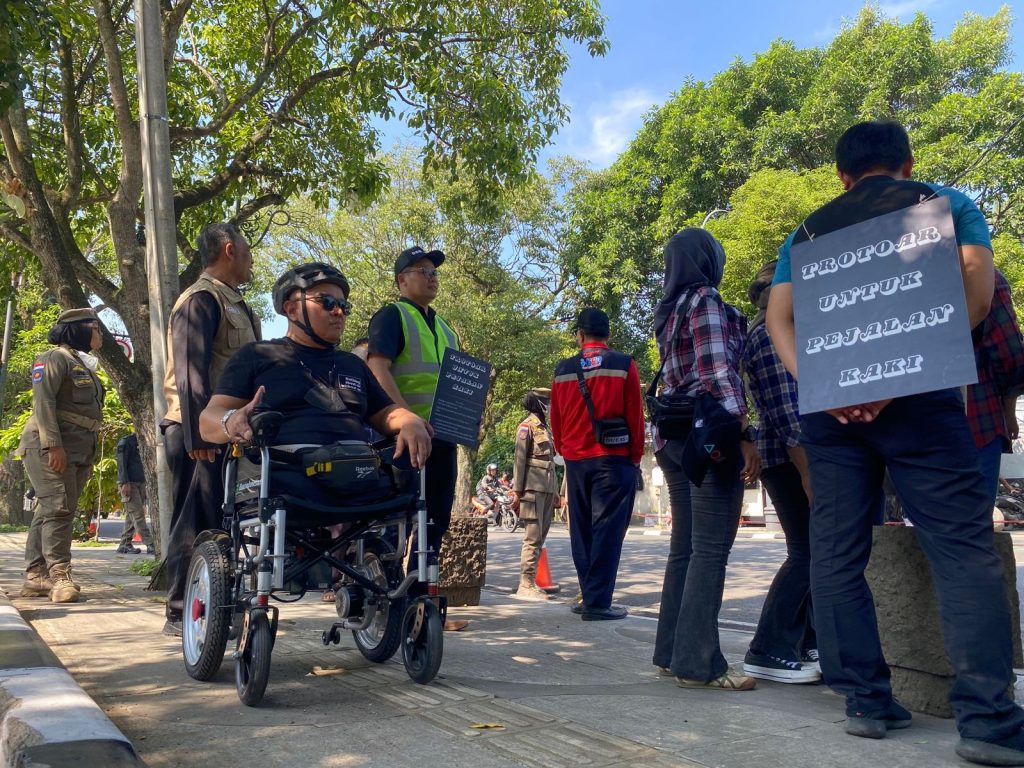 Audit Trotoar Inklusi Kota Bandung, Libatkan Komunitas Disabilitas
