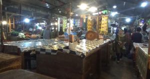 Harga Ayam Meroket, Pedagang Ayam di Pasar Rebo Purwakarta Tutup Massal