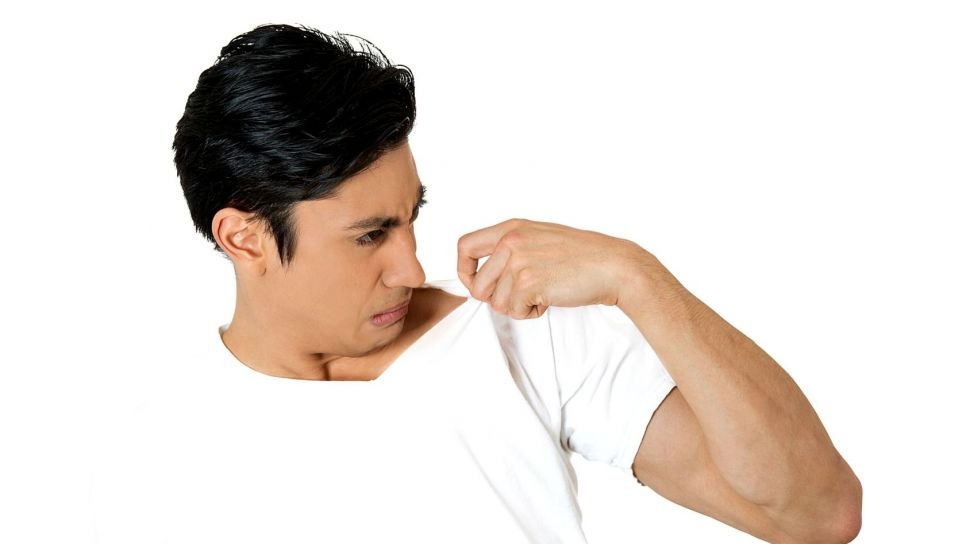 Tak Nyaman dengan Bau Badan Sendiri, Ini Penyebab dan Solusinya