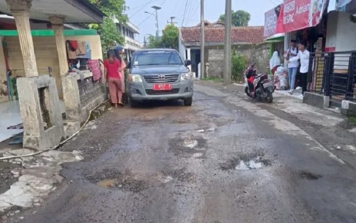 Jalan Penghubung Kecamatan di Bogor