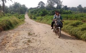 Warga Desa Binjai di Serdang Bedagai Keluhkan Jalan Rusak Sudah Lebih 10 Tahun