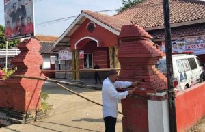 Kantor DPC PDIP Kabupaten Cirebon disegel