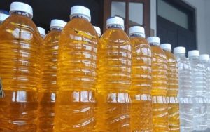 Polisi di Tasikmalaya Gagalkan Peredaran 1.680 Botol Miras Oplosan