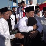Prabowo dan Dedi Mulyadi melaksanakan sholat Id di Kabupaten Bandung Barat