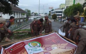 Reklame Ilegal di Kota Bandung Kembali Ditertibkan!