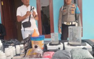 Rumah Kontrakan di Karawang Jadi Tempat Pembuatan Tembakau Sintetis, Dijual Rp500 Ribu per Paket