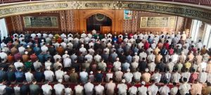 Salat Idul Adha 2023, Bupati Serdang Bedagai dan Ratusan Masyarakat Padati Masjid Agung