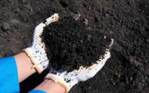 Sebanyak 1,45 Juta Ton FABA Dimanfaatkan Masyarakat Jadi Material Batako dan Tanggul Laut