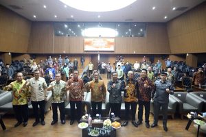 DPRD dan Pemkot Bandung Ikuti Sosialisasi Antikorupsi Bersama KPK