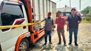 Diduga Sakit, Sopir Truk di Purwakarta Ditemukan Tewas Dalam Mobilnya