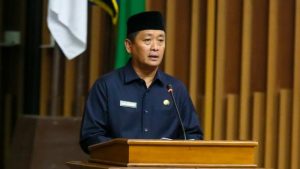 Pemkot Sampaikan Lima Raperda Kepada DPRD Kota Bandung