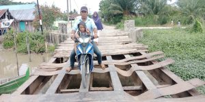 Titi Besi Kayu Besar Serdang Bedagai Makan Korban, Seorang Pejalan Kaki Tewas Jatuh ke Sungai