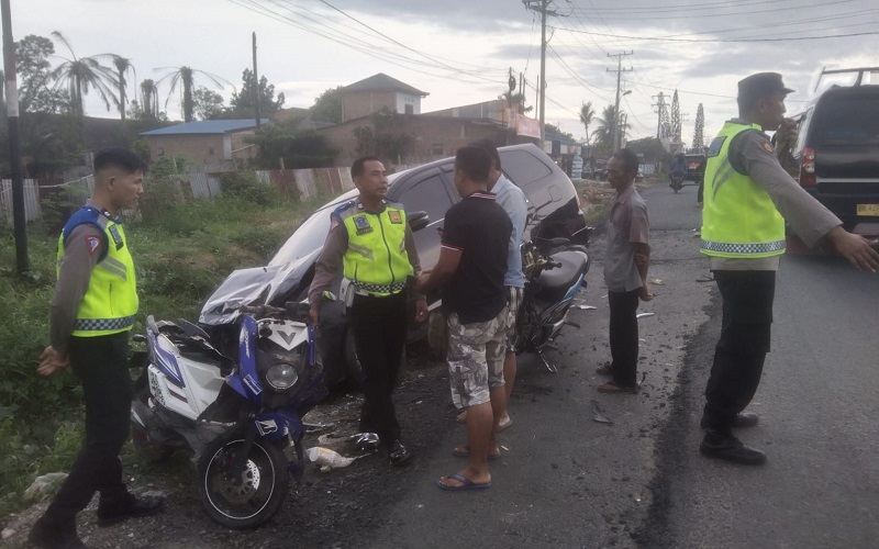Kecelakaan Maut di Simalungun, Seorang IRT Tewas Ditabrak Minibus