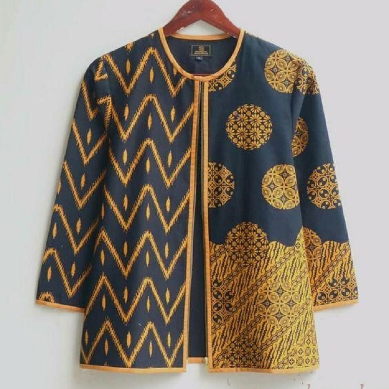 Model baju batik kerja elegan buat wanita - Cardigan