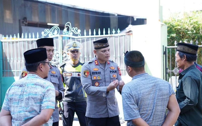Polres Purwakarta Lakukan Pengamanan Aksi Protes Warga Soal Tempat Ibadah Jemaat GKPB