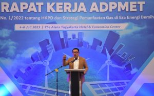 Apresiasi Kinerja ADPMET, Ridwan Kamil Ajak Masyarakat Hijrah ke EBT