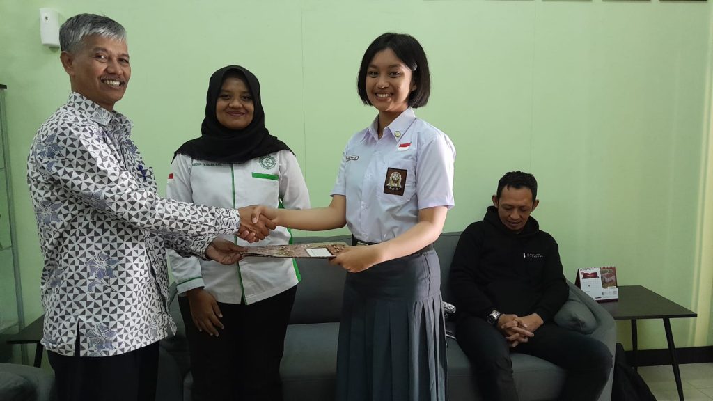 Keren! Siswi SMAN 7 Kota Bandung Terpilih Jadi Paskibraka Nasional
