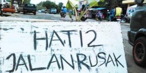 Warga Kini Bisa Lapor Jalan Rusak Secara Online, Begini Caranya