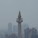 Polusi udara yang melanda wilayah Jakarta dan sekitarnya disebut bisa memicu kerusakan otak (1)