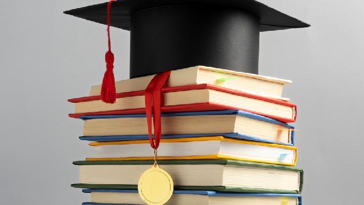 Perguruan Tinggi Ini Hapus Penulisan Skripsi sebagai Syarat Kelulusan Kuliah