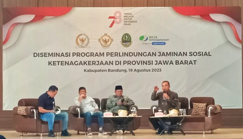 Talk Show Diseminasi Program Perlindungan Jaminan Sosial Ketenagakerjaan di Provinsi Jawa Barat