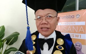 Sikapi Tantangan dan Peluang AI, Rektor Unisba Tekankan Pentingnya Kompetensi dan Pendidikan Intelegensi