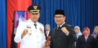 Wali Kota Bekasi Tri Adhianto dan Ridwan Kamil- (1)