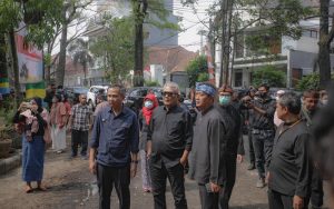 Bambang Tirtoyuliono Janji Selesaikan Masalah Sampah di Kota Bandung Selama Tiga Bulan, Ini Kata Bey Machmudin